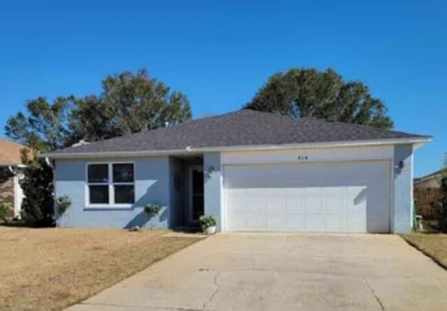 property at 314 Mizzen Ln