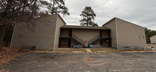 1128 Southwood Dr in Fayetteville, NC - Building Photo - Building Photo