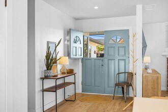 450 8th St in Del Mar, CA - Building Photo - Building Photo