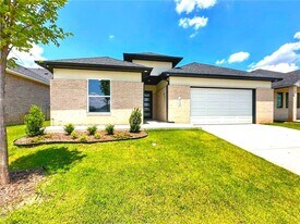 8113 NW 152nd Ter in Edmond, OK - Building Photo