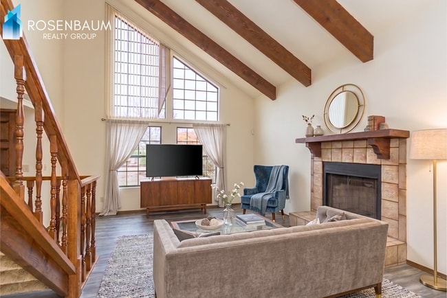 property at 1081 Canary Dr