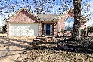 3920 Pecan Trace Cove in Bartlett, TN - Building Photo