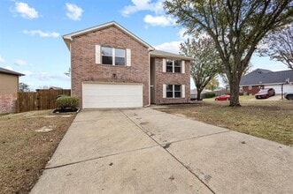 1713 Pebblebrook Ln in Sherman, TX - Building Photo - Building Photo