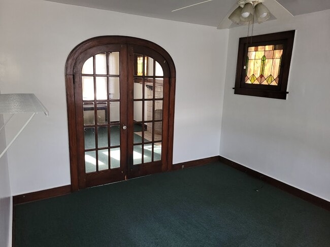 1815 West St, Unit 2 in Homestead, PA - Foto de edificio - Building Photo