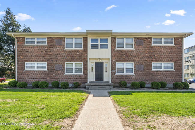 property at 2220 Heather Ln