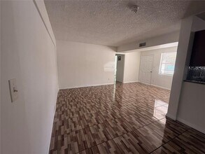 318 Dillon Cir in Orlando, FL - Building Photo - Building Photo