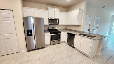 365 Coastline Wy in St. Augustine, FL - Building Photo - Building Photo