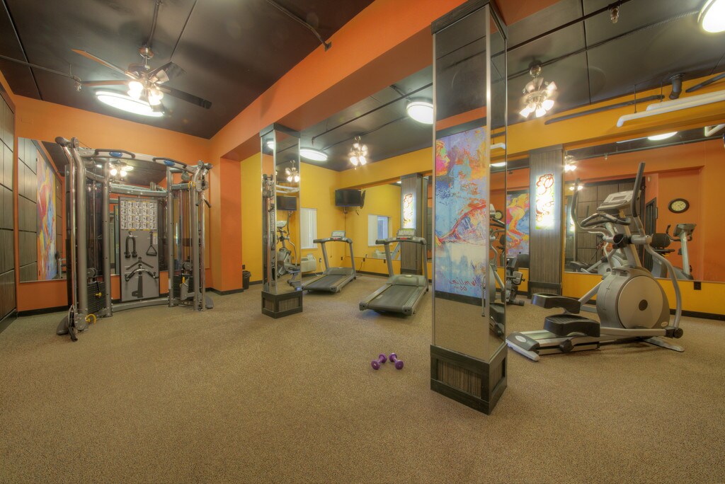 The Crossing At Eagle Pond Walled Lake, MI Apartments