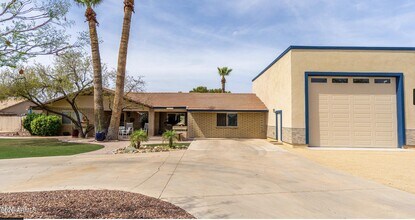 18026 N Everson Dr in Glendale, AZ - Building Photo - Building Photo
