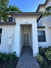 12848 SW 232nd Ter in Princeton, FL - Building Photo - Building Photo