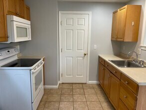17 Elderberry Dr in Easton, MA - Building Photo - Building Photo