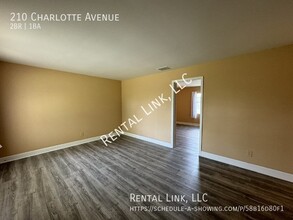210 Charlotte Ave in Ft. Myers, FL - Building Photo - Building Photo
