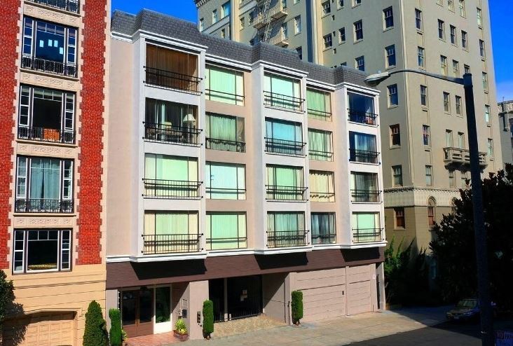 2120 Pacific Ave in San Francisco, CA - Building Photo