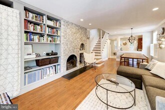 506 N Alfred St in Alexandria, VA - Building Photo - Building Photo