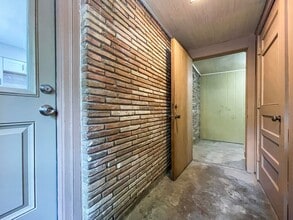 519 Creath Pl in San Antonio, TX - Building Photo - Building Photo