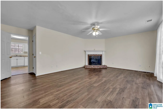 218 Willow Point Cir in Alabaster, AL - Foto de edificio - Building Photo