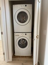 190 Healdsburg Ave in Cloverdale, CA - Building Photo - Building Photo