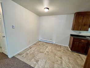 1104 E 14th Ave in Ellensburg, WA - Building Photo - Building Photo
