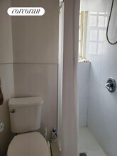 517 E 77th St in New York, NY - Building Photo - Building Photo