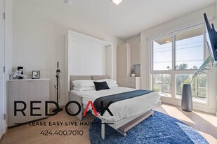 5875 Interceptor St in Los Angeles, CA - Building Photo