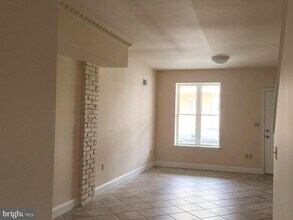 2827 W Mulberry St in Baltimore, MD - Building Photo - Building Photo
