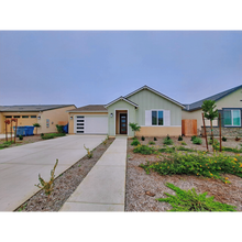 6599 E Weathermaker Ave in Fresno, CA - Building Photo - Building Photo