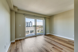 Bayview Tower Condominiums in National City, CA - Building Photo - Building Photo