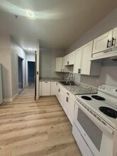 41-43 Central St in Haverhill, NH - Foto de edificio - Building Photo