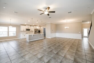 151 Providence Dr in St. Augustine, FL - Foto de edificio - Building Photo