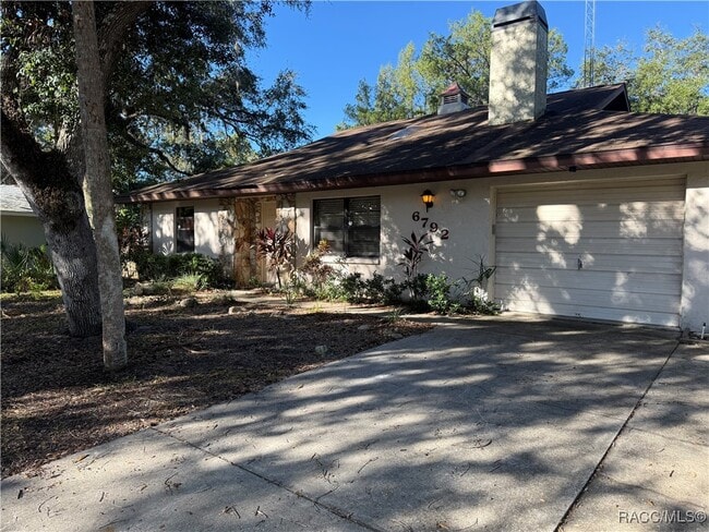 property at 6792 S Hollyoak Point