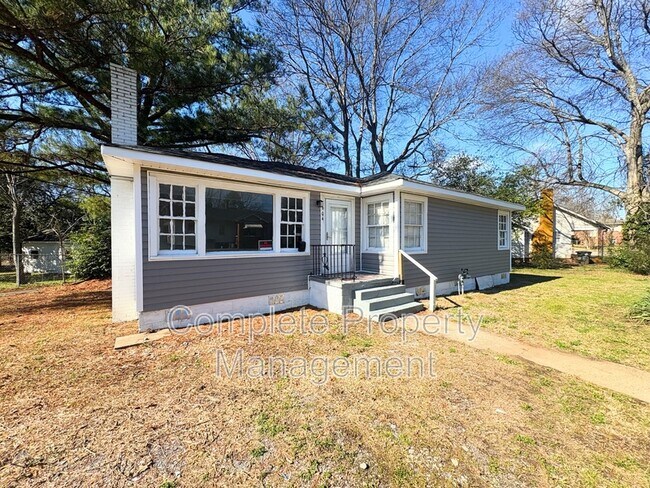 property at 604 Lexington St