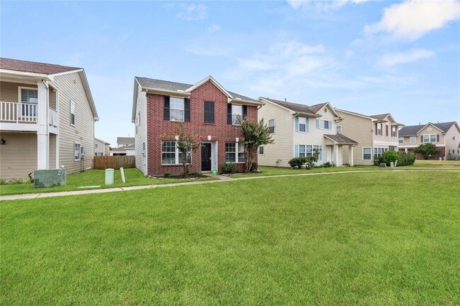 1011 Grassy View Dr in Houston, TX - Foto de edificio - Building Photo