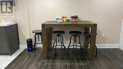 125 Don Minaker Dr in Brampton, ON - Building Photo - Building Photo