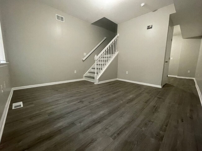 432 Viola St in Camden, NJ - Building Photo - Building Photo