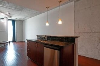 361 17th St in Atlanta, GA - Building Photo - Building Photo
