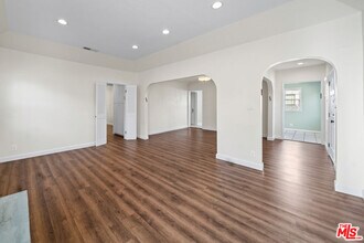 1453 S Durango Ave in Los Angeles, CA - Building Photo - Building Photo