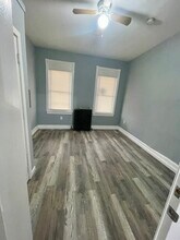 840 Cumberland St, Unit 840 Cumberland St Apt 1 in Gloucester City, NJ - Foto de edificio - Building Photo