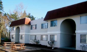 Ridgecreek Manor in Salem, OR - Foto de edificio - Building Photo