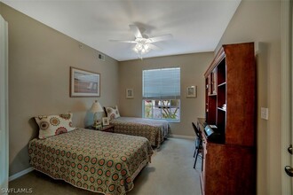 4161 Sawgrass Point Dr in Bonita Springs, FL - Building Photo - Building Photo