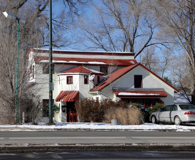 4085 S Broadway in Englewood, CO - Foto de edificio - Building Photo