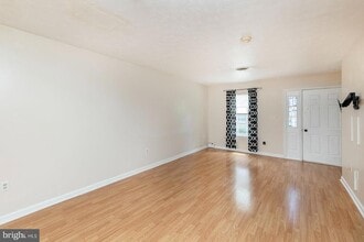 2651 Limestone Ct in Winchester, VA - Building Photo - Building Photo