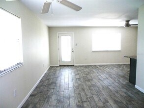 1901 Andover Way in Sun City Center, FL - Building Photo - Building Photo
