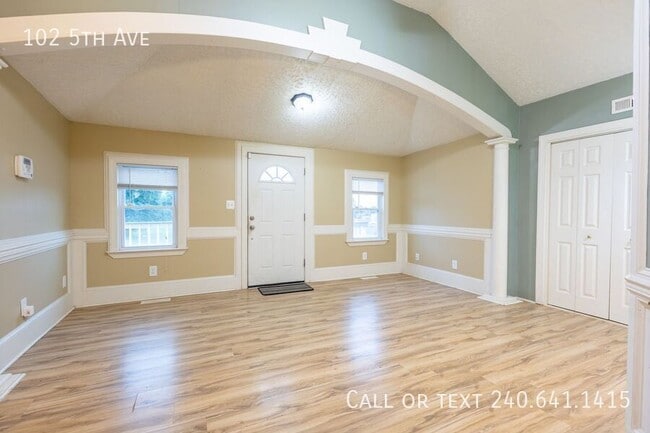 102 5th Ave in Lansdowne, MD - Building Photo - Building Photo