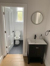 1014 16th St, Unit D in Oakland, CA - Building Photo - Building Photo