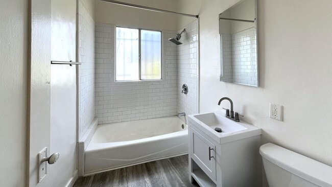SUT - 1314 Sutherland St
