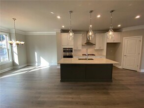 10012 Jack Dr in Roswell, GA - Building Photo - Building Photo