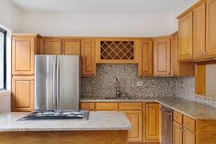 195 Endicott St in Boston, MA - Building Photo