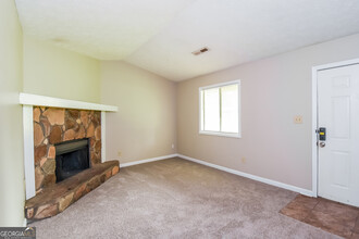 310 Galena Ct in Fairburn, GA - Building Photo - Building Photo