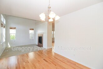 2331 87th Dr NE in Lake Stevens, WA - Building Photo - Building Photo