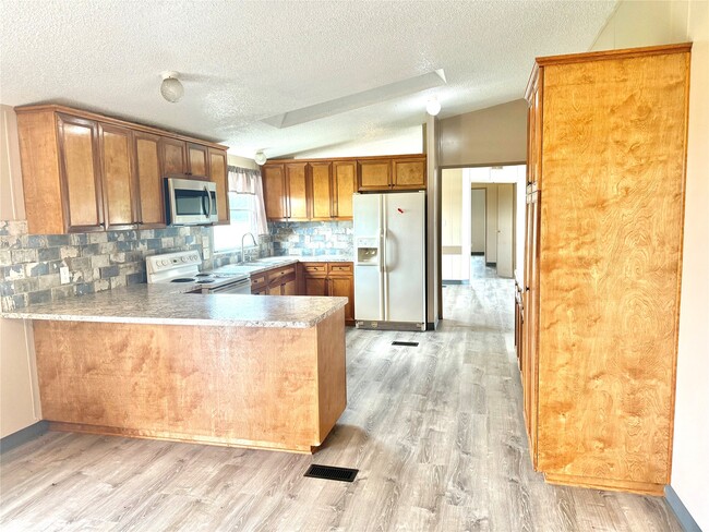 property at 1841 County Rd 382